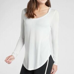 Athleta Women's Cloudlight Stratus Long Sleeve Top - White, Medium